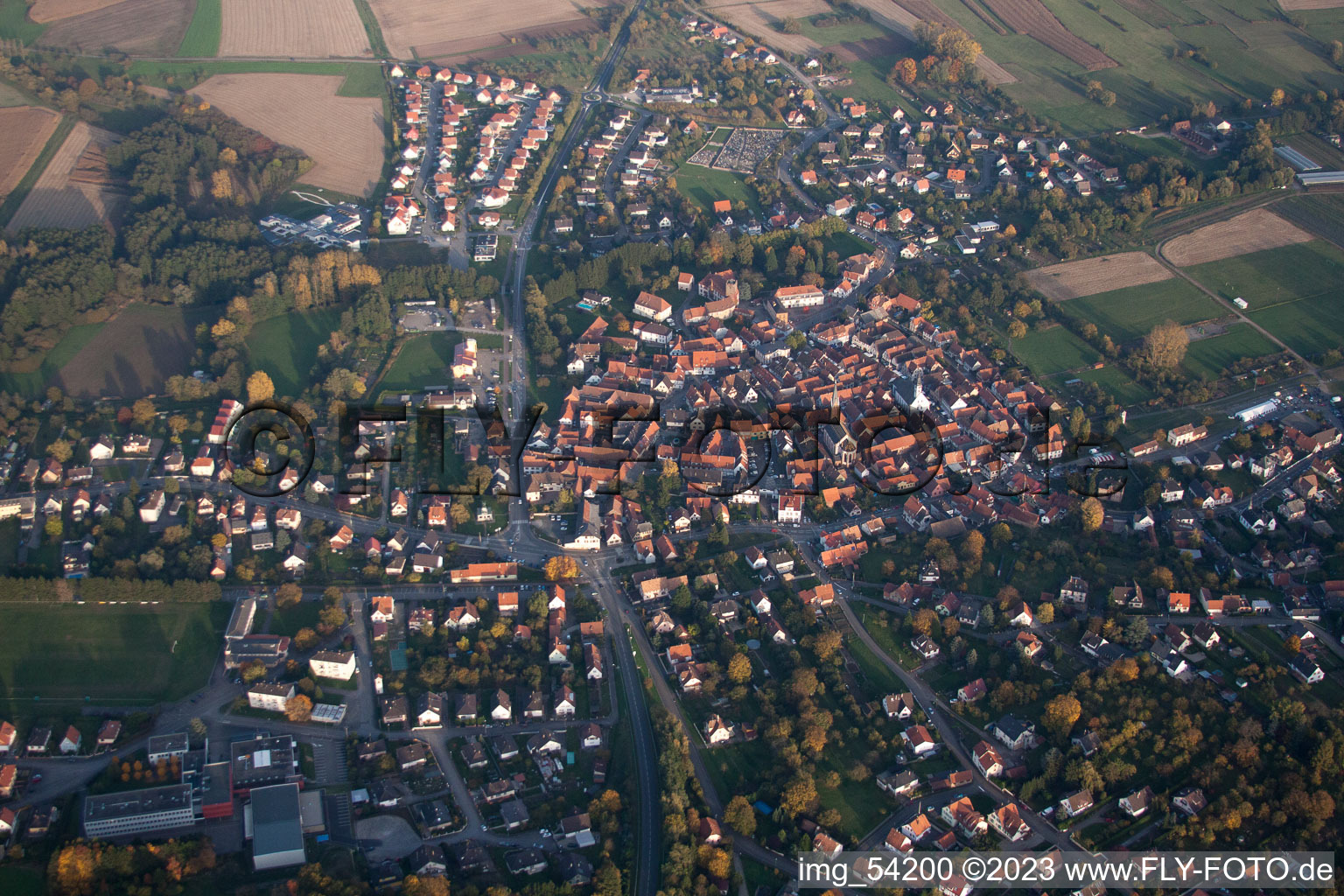 Luftbild von Wœrth im Bundesland Bas-Rhin, Frankreich