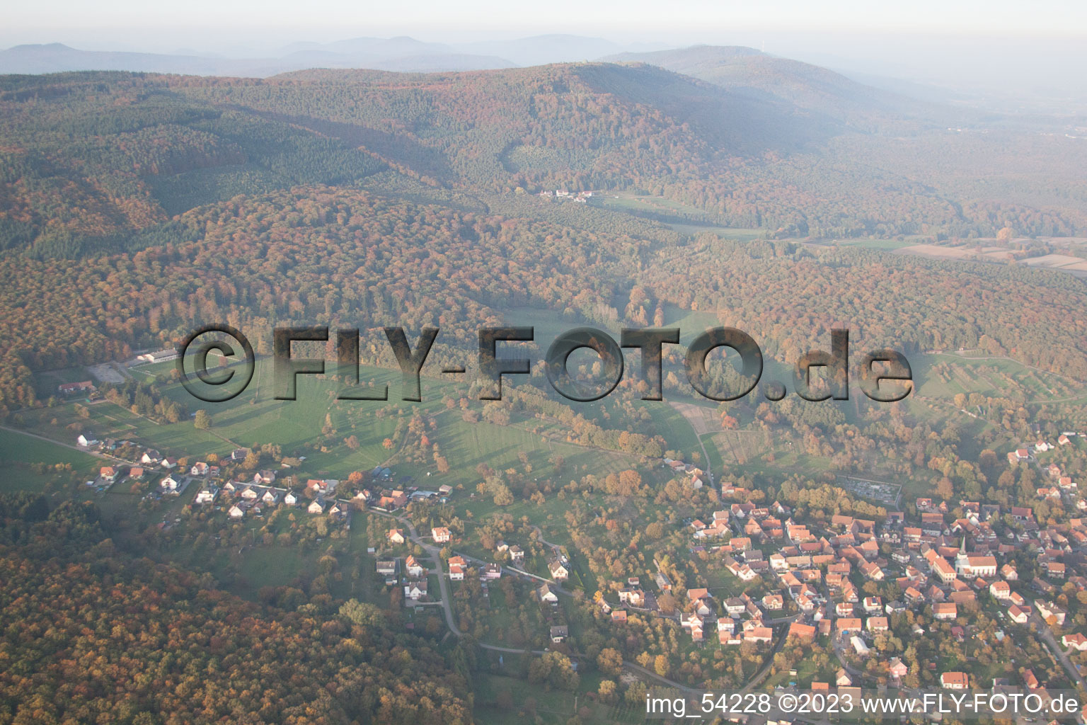 Preuschdorf im Bundesland Bas-Rhin, Frankreich aus der Luft