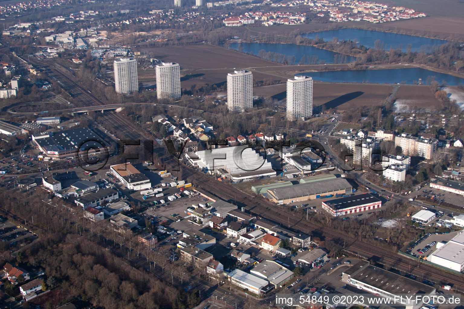 Ortsteil Friesenheim in Ludwigshafen am Rhein im Bundesland Rheinland-Pfalz, Deutschland aus der Luft