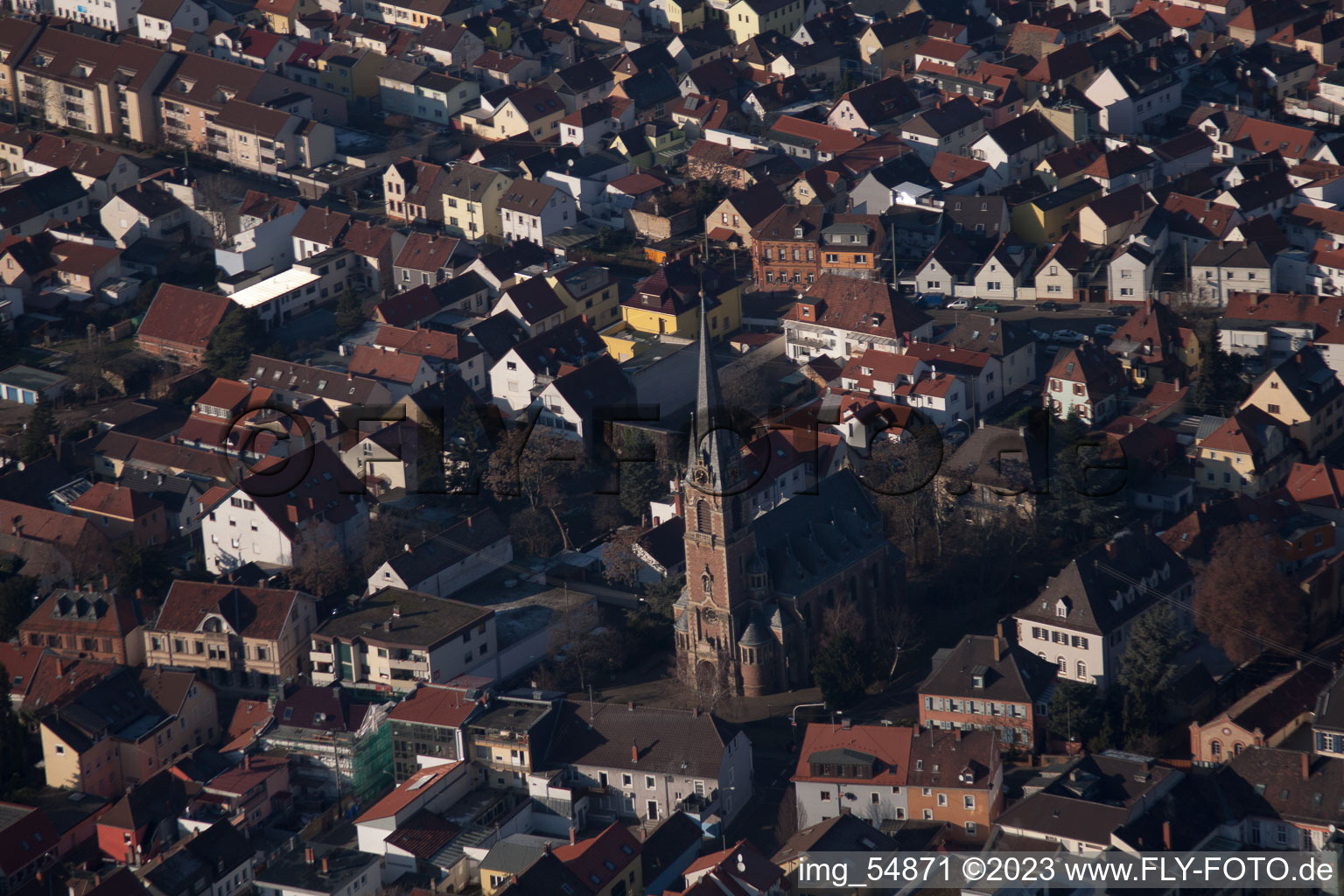 Ortsteil Oggersheim in Ludwigshafen am Rhein im Bundesland Rheinland-Pfalz, Deutschland aus der Luft betrachtet