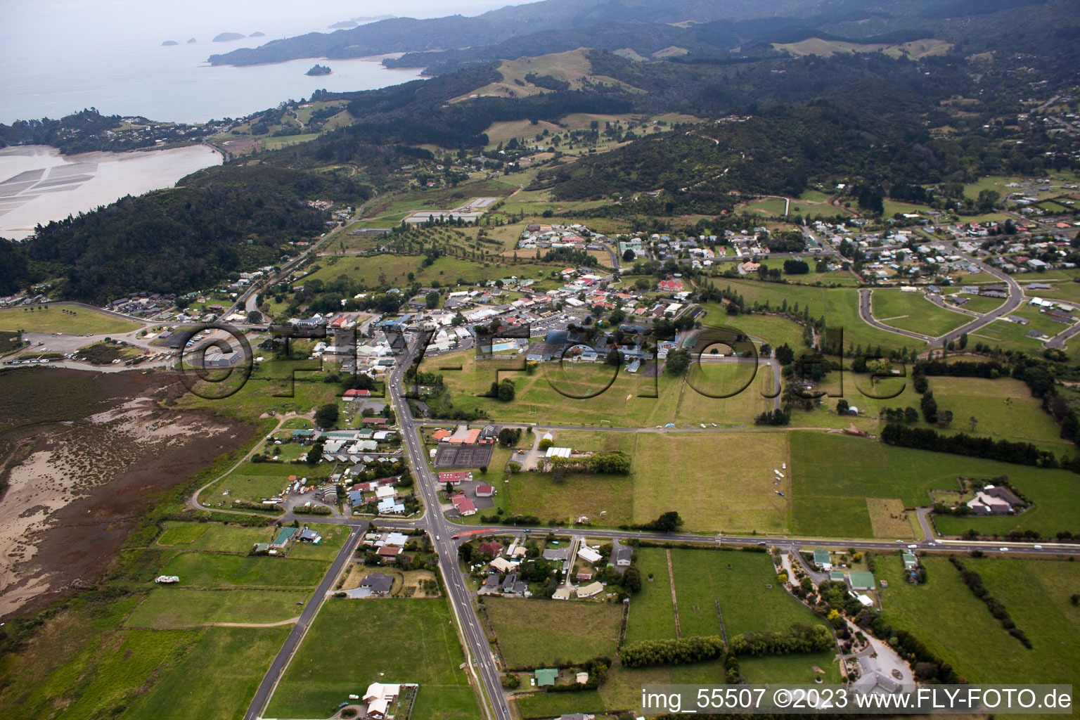 Luftbild von Simon's launch in Coromandel im Bundesland Waikato, Neuseeland
