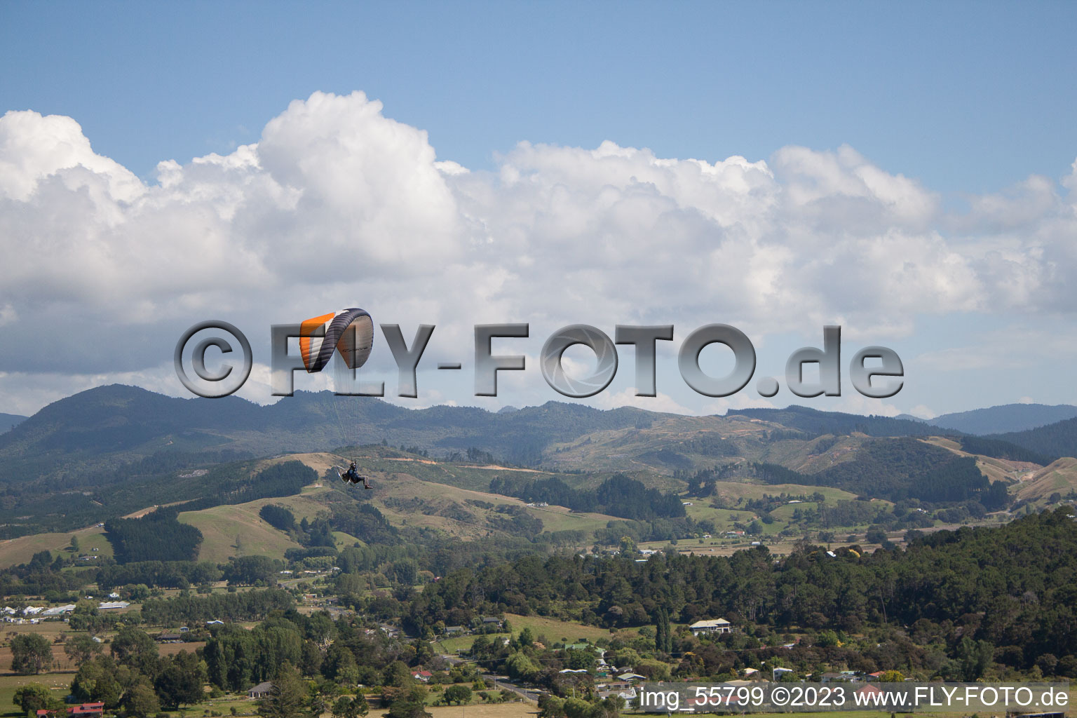 Coromandel im Bundesland Waikato, Neuseeland aus der Drohnenperspektive