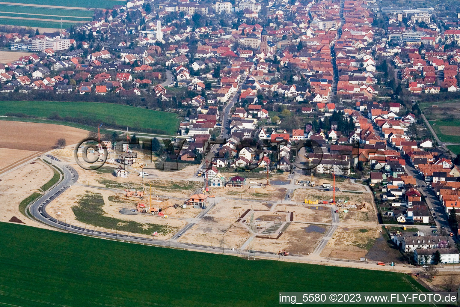 Luftaufnahme von Kandel, Neubaugebiet Am Höhenweg im Bundesland Rheinland-Pfalz, Deutschland