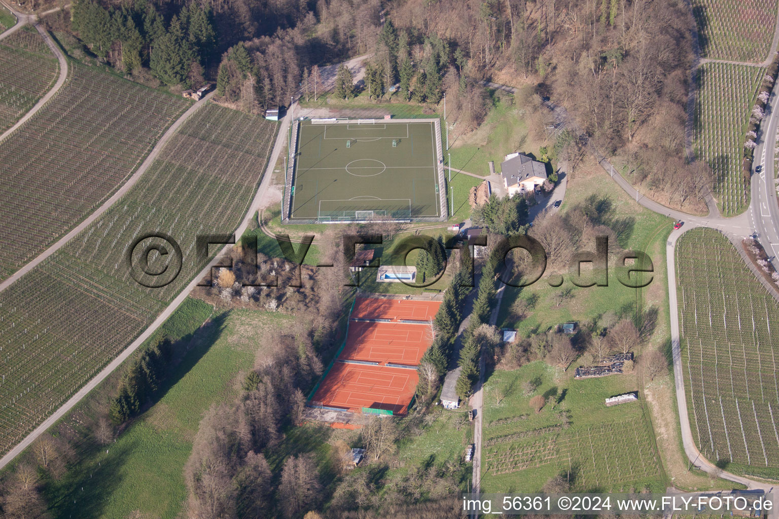 Varnhalt, Sportplatz im Ortsteil Gallenbach in Baden-Baden im Bundesland Baden-Württemberg, Deutschland