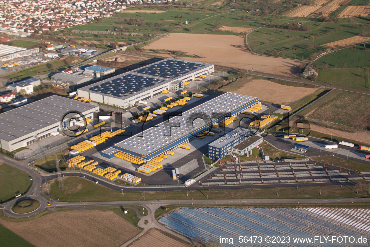 DACHSER Logistikzentrum Karlsruhe GmbH, Malsch im Bundesland Baden-Württemberg, Deutschland von einer Drohne aus
