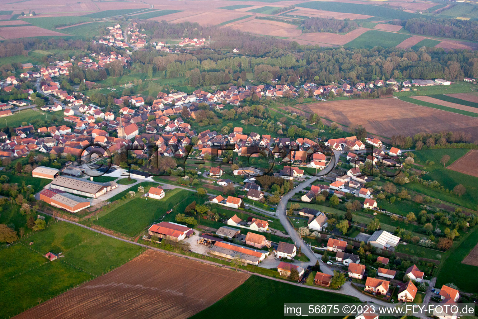 Riedseltz im Bundesland Bas-Rhin, Frankreich aus der Luft betrachtet