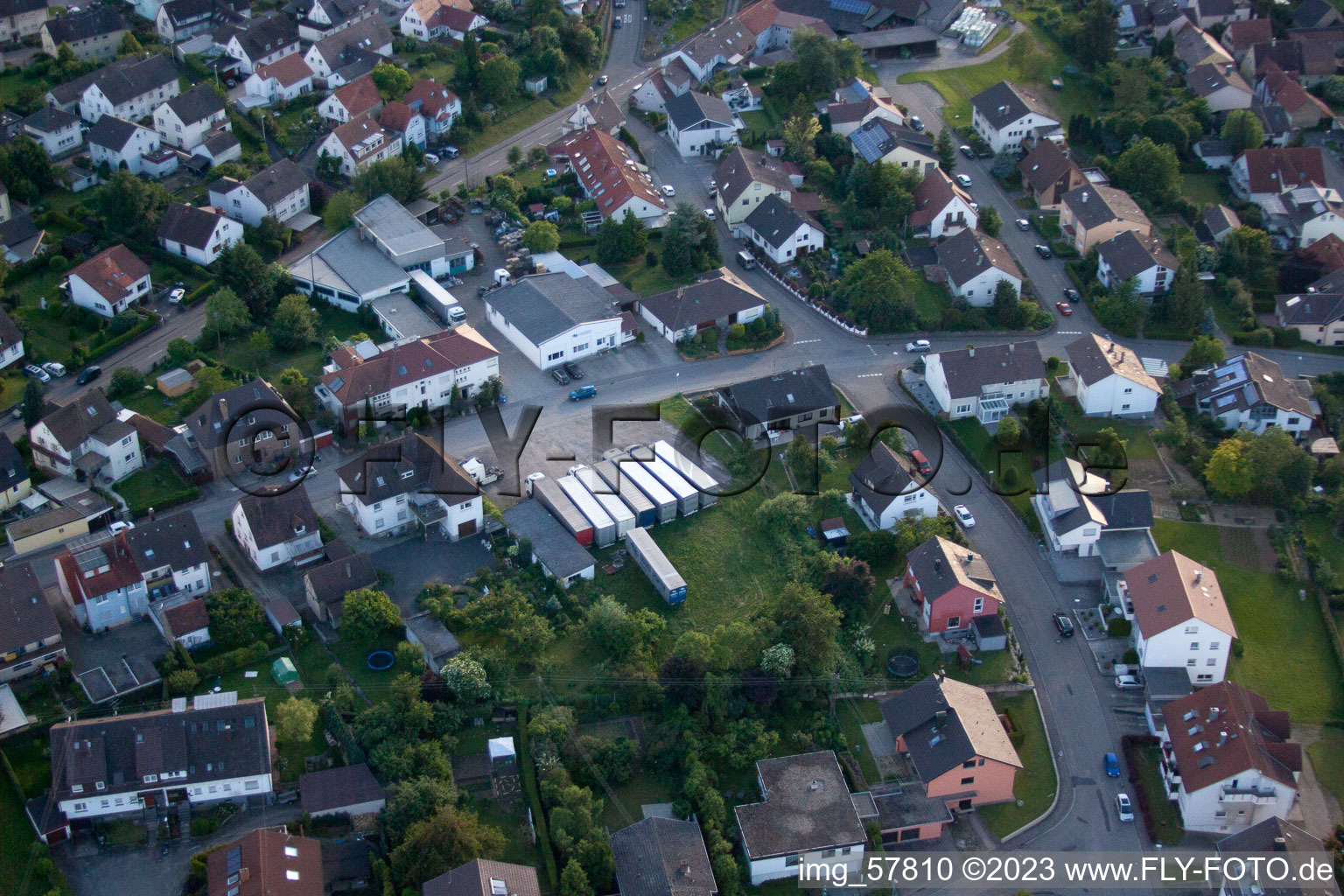 Luftbild von ENDERES Spedition im Ortsteil Diedelsheim in Bretten im Bundesland Baden-Württemberg, Deutschland