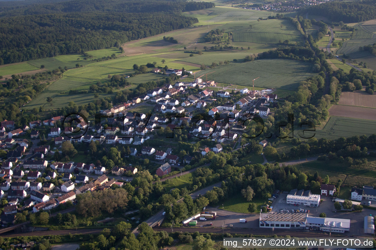 Am Hohenstein im Ortsteil Rinklingen in Bretten im Bundesland Baden-Württemberg, Deutschland