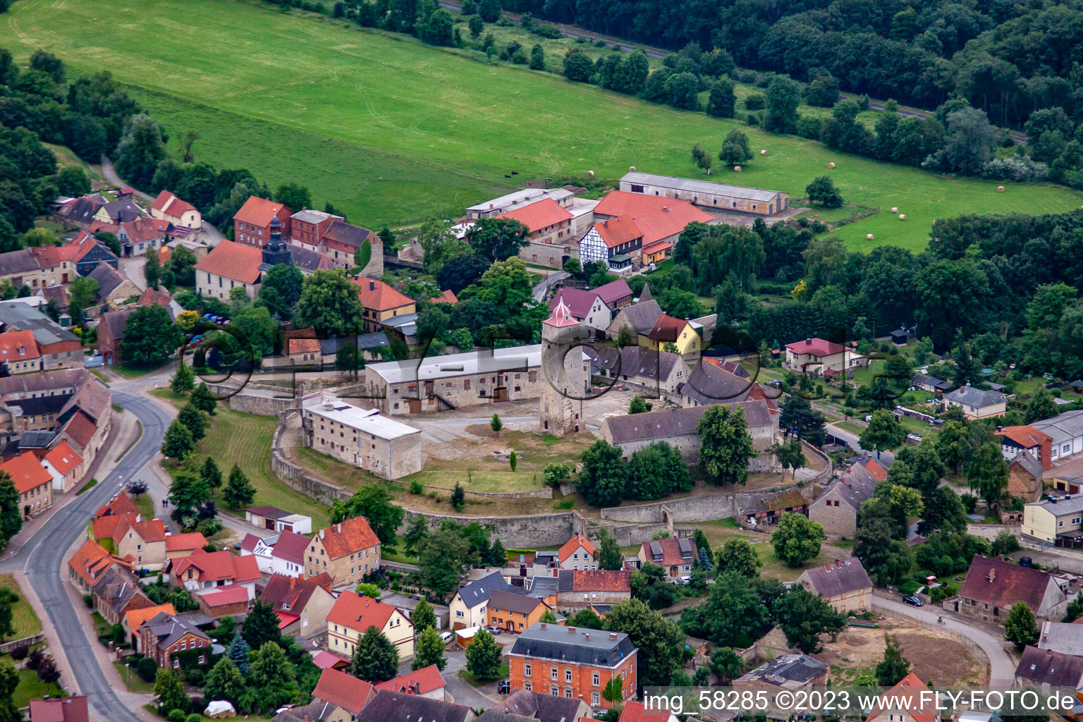 Schloss Hausneindorf in Selke-Aue im Bundesland Sachsen-Anhalt, Deutschland