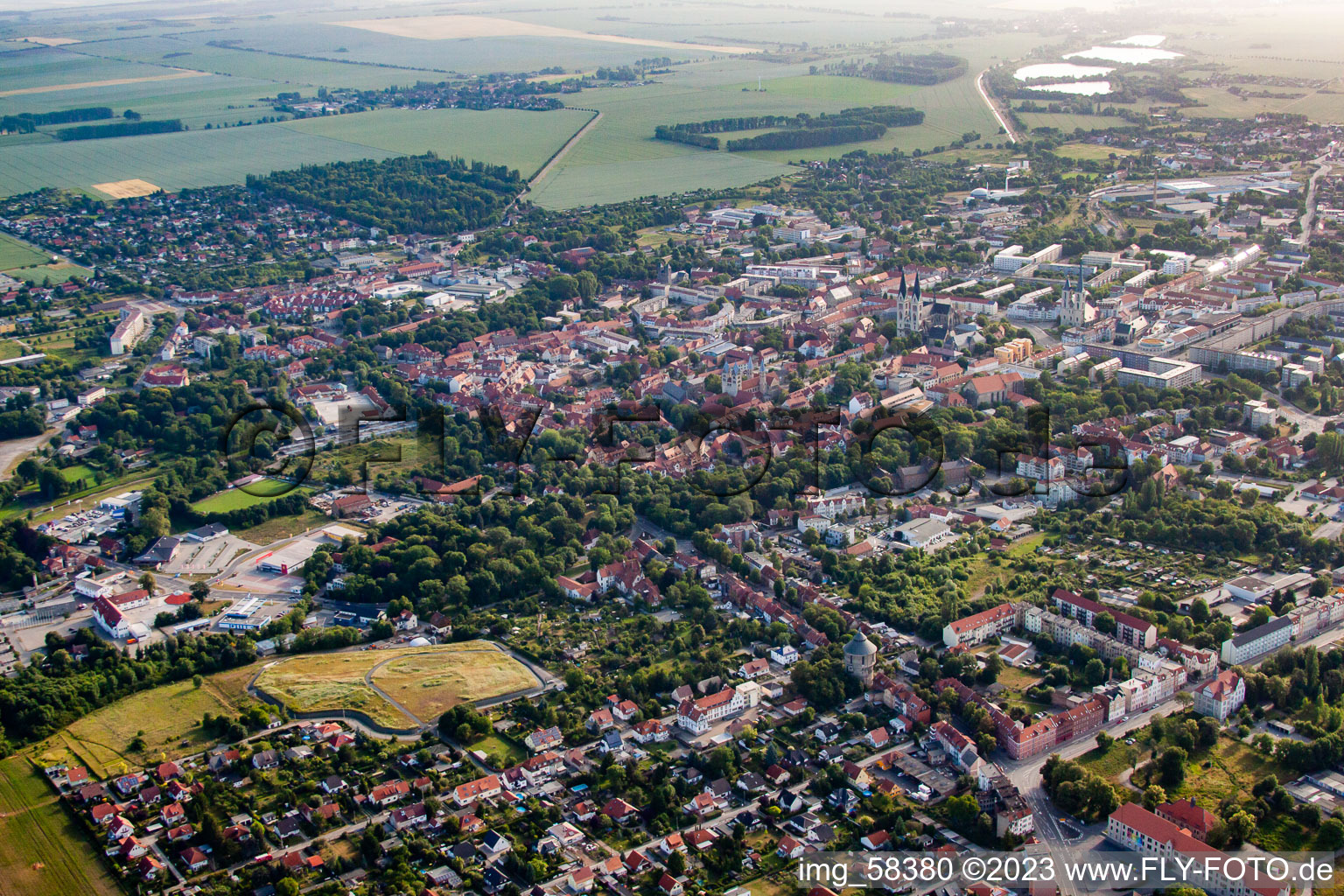 Luftbild von Halberstadt im Bundesland Sachsen-Anhalt, Deutschland