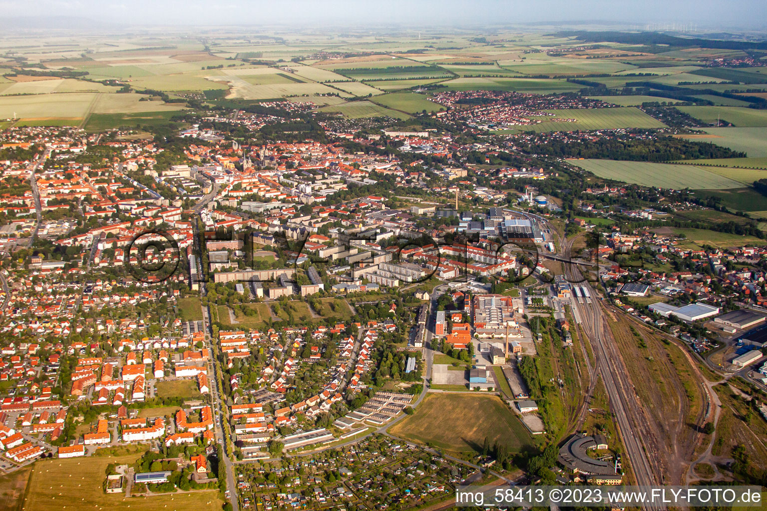 Halberstadt im Bundesland Sachsen-Anhalt, Deutschland von einer Drohne aus