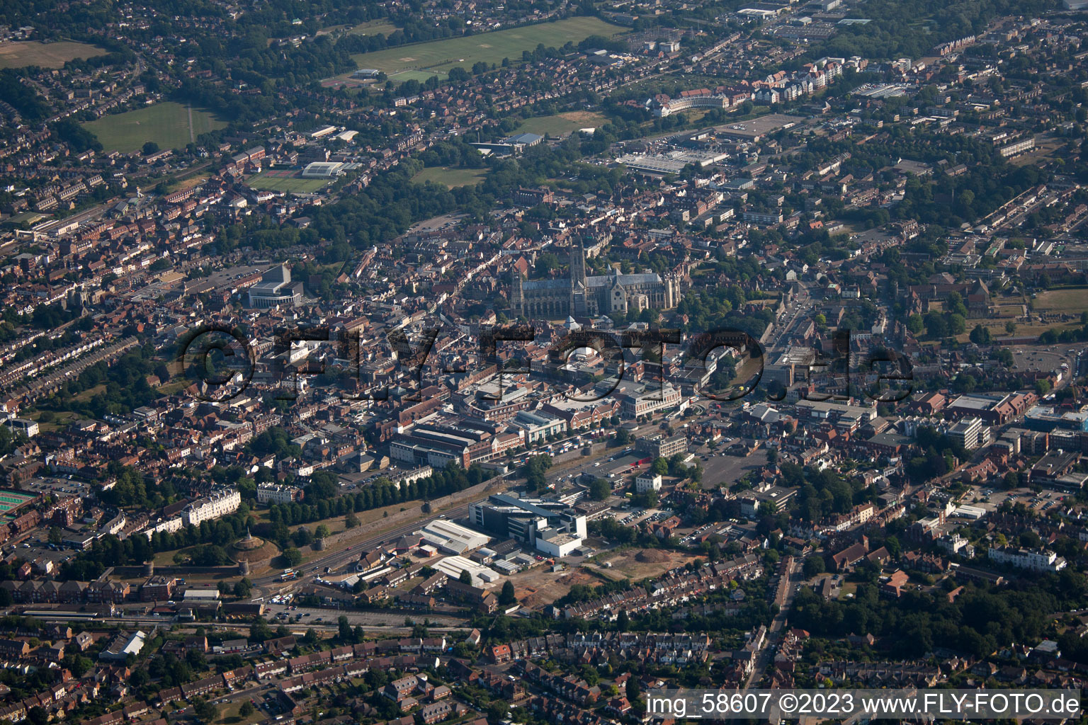 Luftbild von Canterbury in Thanington im Bundesland England, Großbritanien