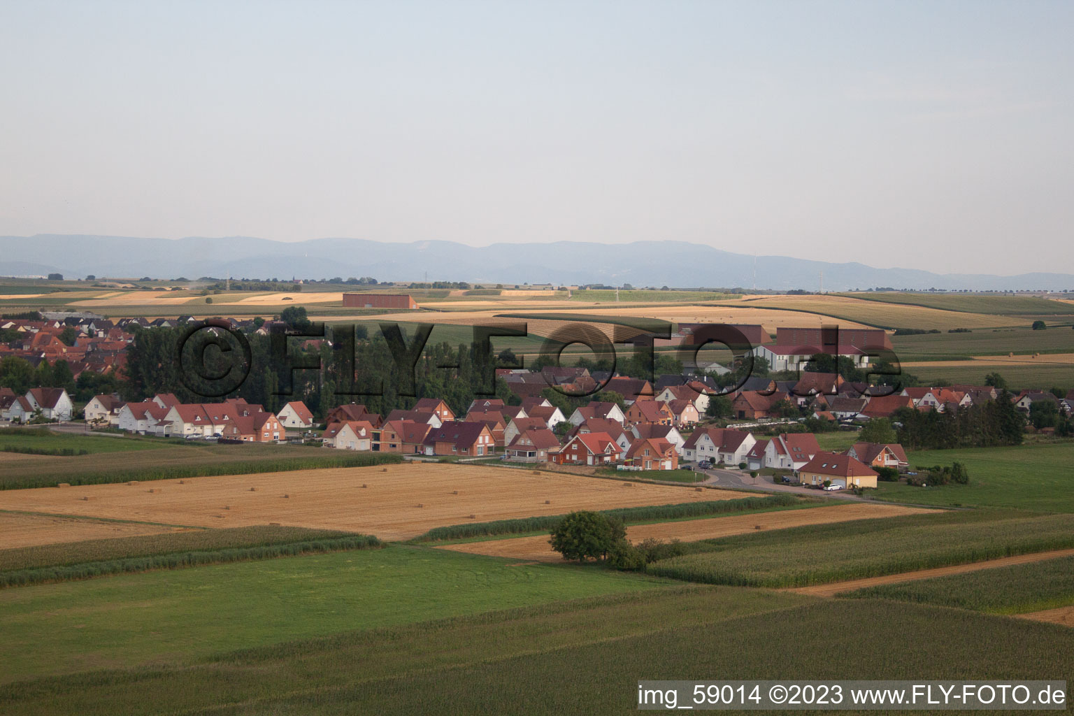 Schleithal im Bundesland Bas-Rhin, Frankreich von oben