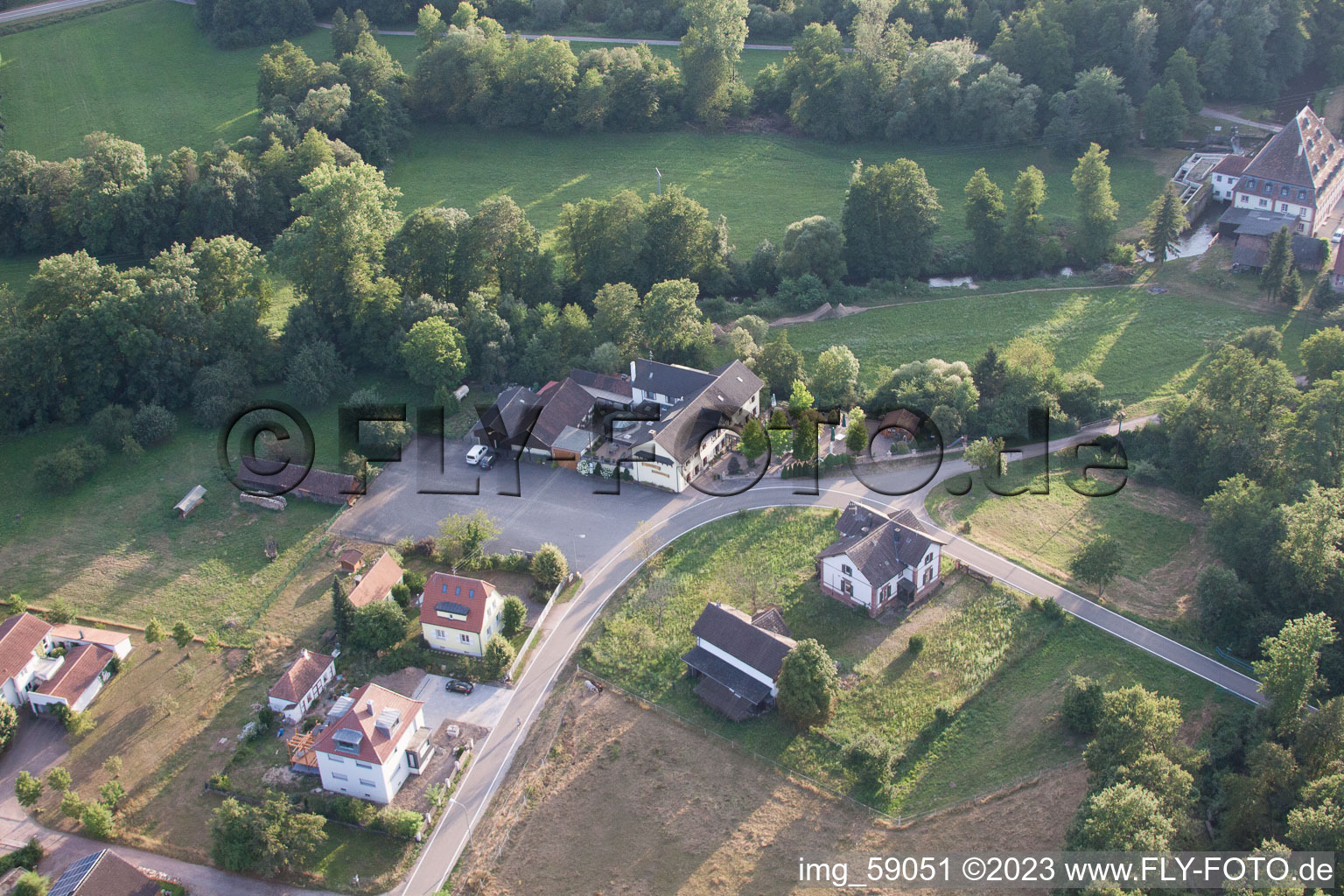 Bienwaldmühle im Bundesland Rheinland-Pfalz, Deutschland vom Flugzeug aus