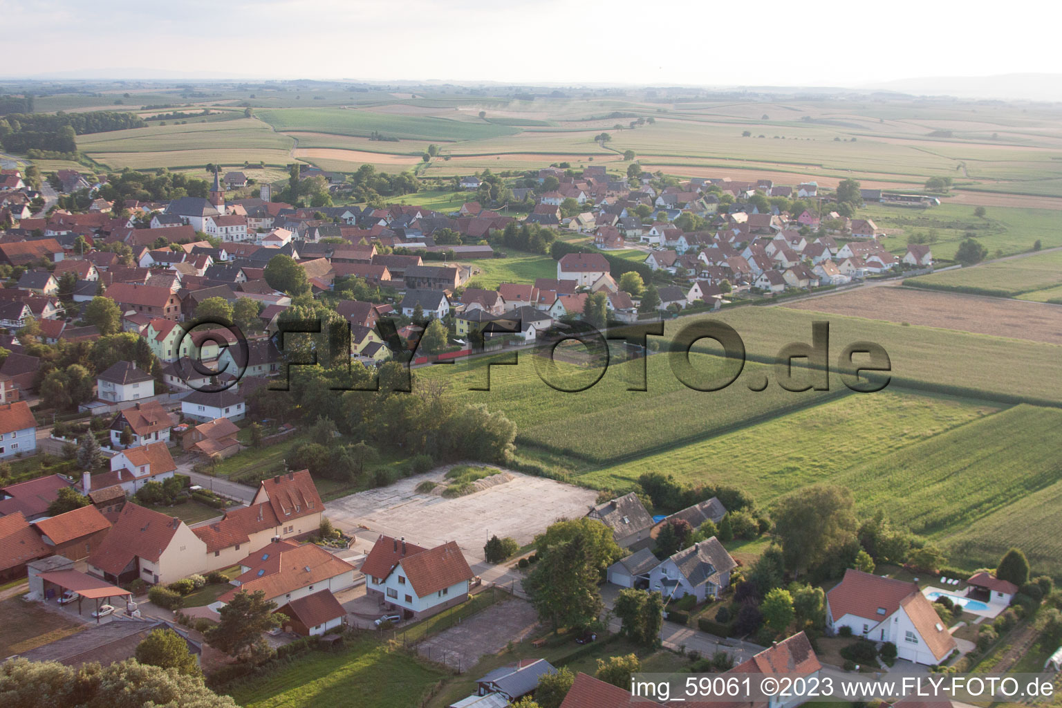 Salmbach im Bundesland Bas-Rhin, Frankreich aus der Luft betrachtet