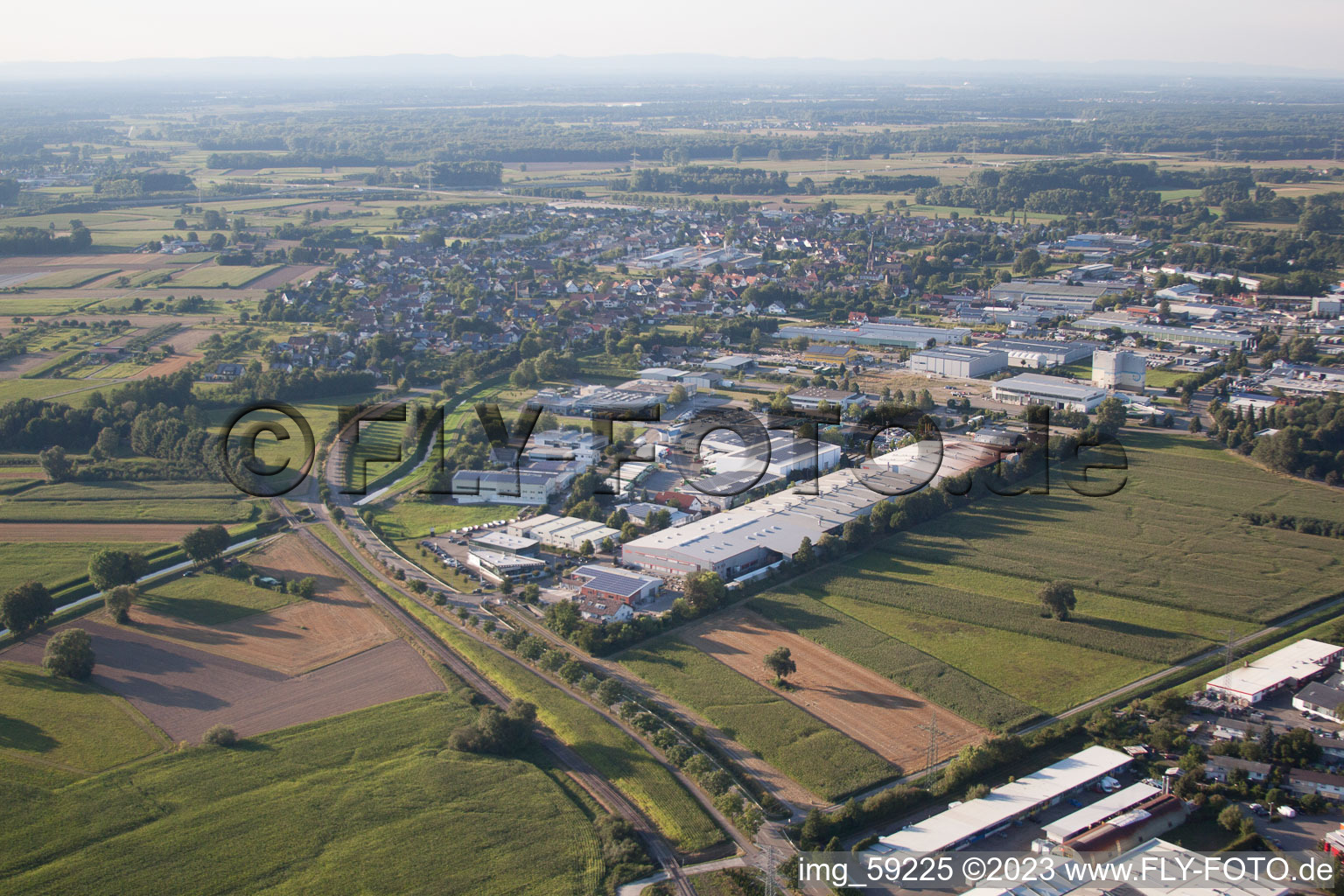 Bühl, Industriegebiet im Ortsteil Vimbuch im Bundesland Baden-Württemberg, Deutschland von oben