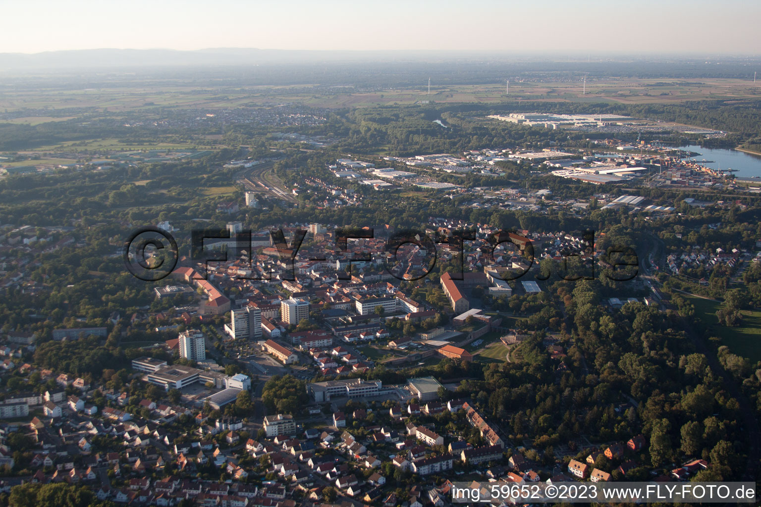 Germersheim im Bundesland Rheinland-Pfalz, Deutschland von oben