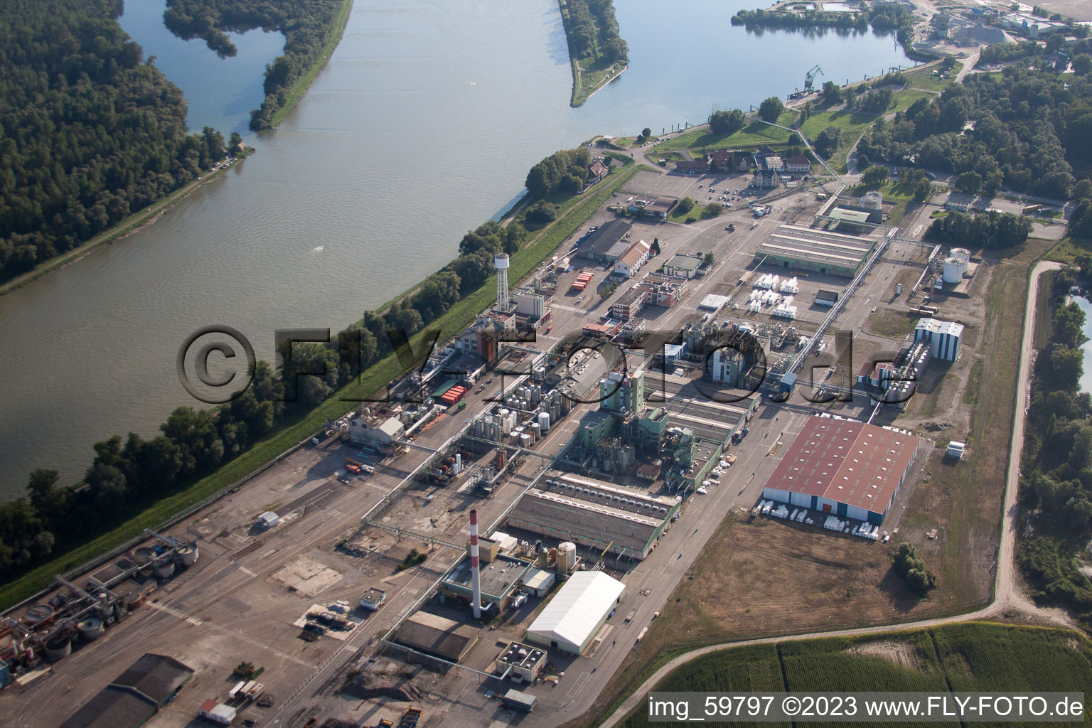 Luftbild von Lauterbourg, Rohm & Haas Industrie am Rhein im Bundesland Bas-Rhin, Frankreich