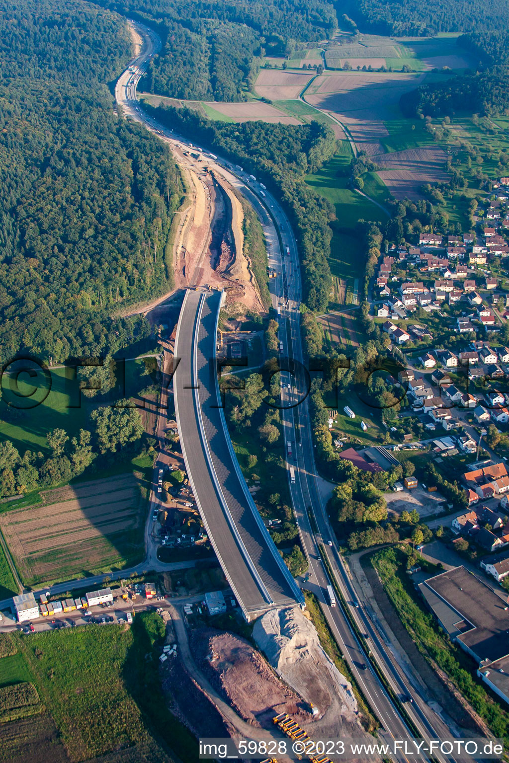Luftbild von Mutschelbach, Baustelle A8 im Ortsteil Nöttingen in Remchingen im Bundesland Baden-Württemberg, Deutschland
