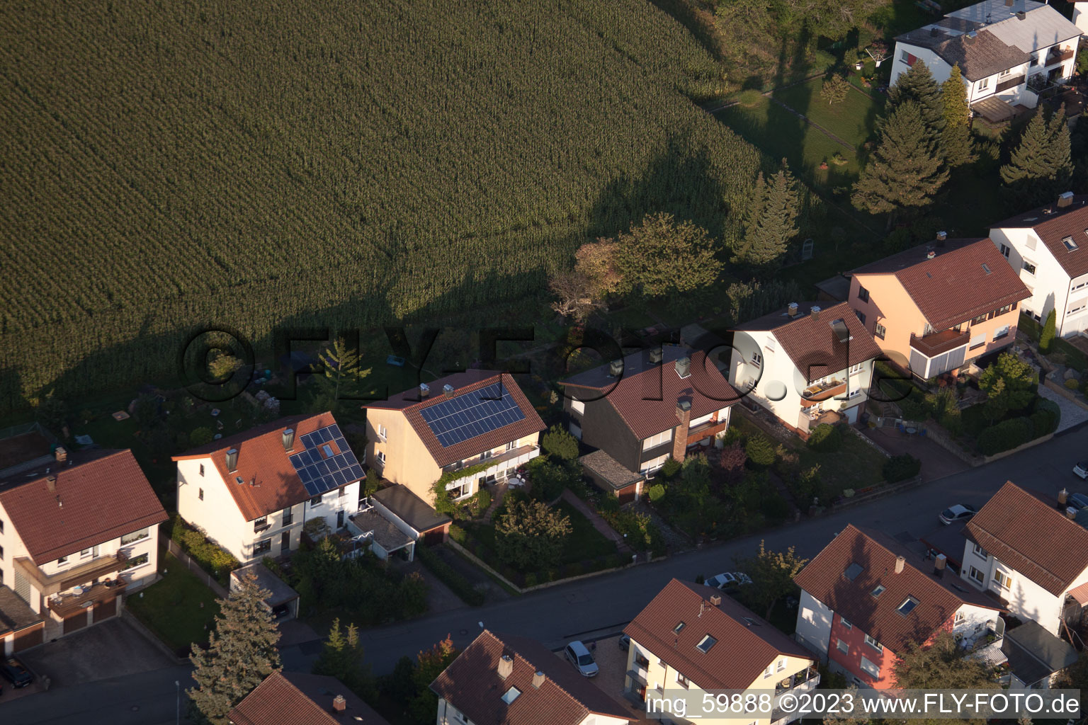 Luftaufnahme von Ispringen, Am Rothsberg im Bundesland Baden-Württemberg, Deutschland