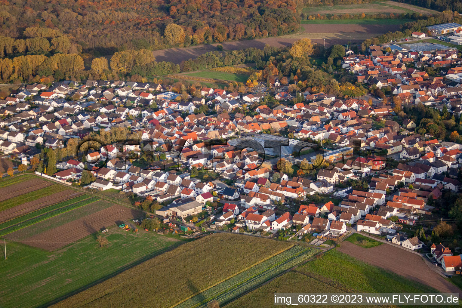 Kuhardt im Bundesland Rheinland-Pfalz, Deutschland vom Flugzeug aus