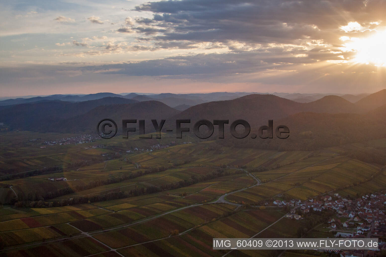 Ranschbach im Bundesland Rheinland-Pfalz, Deutschland von der Drohne aus gesehen