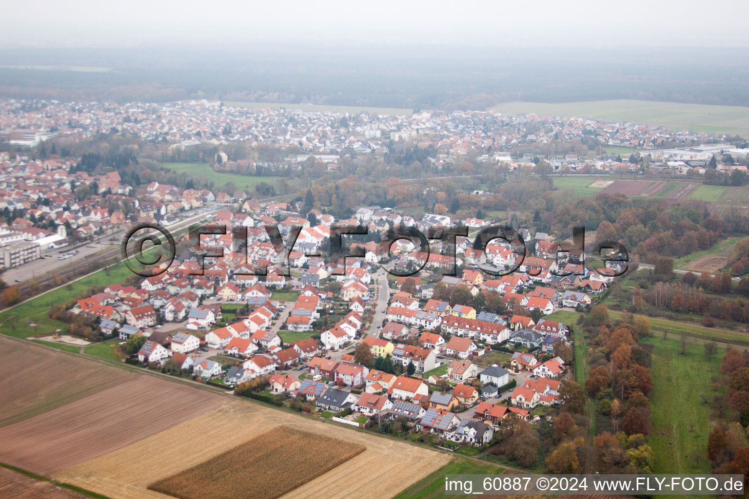 Bellheim im Bundesland Rheinland-Pfalz, Deutschland aus der Luft