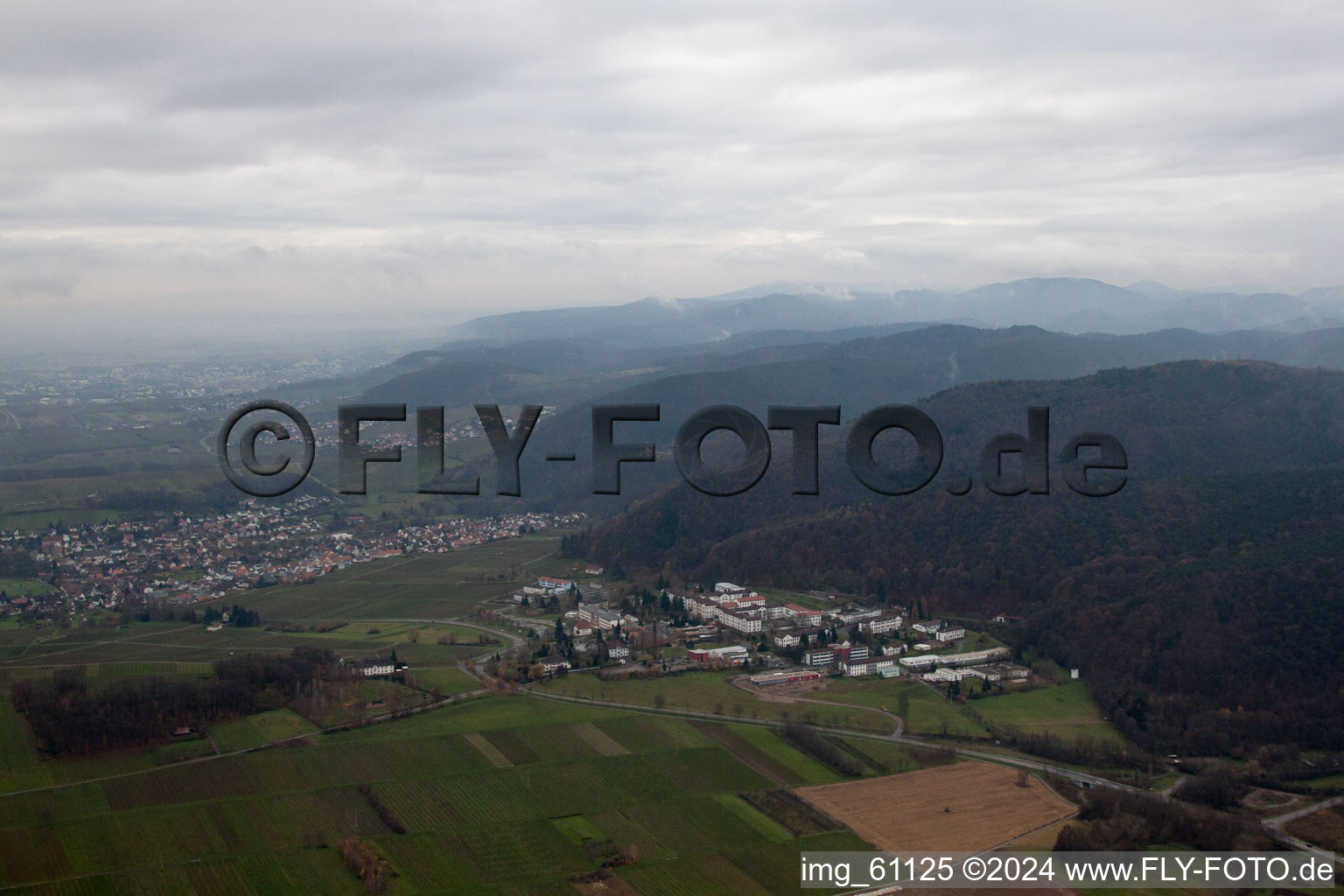 Luftbild von Klingenmünster von Norden im Bundesland Rheinland-Pfalz, Deutschland