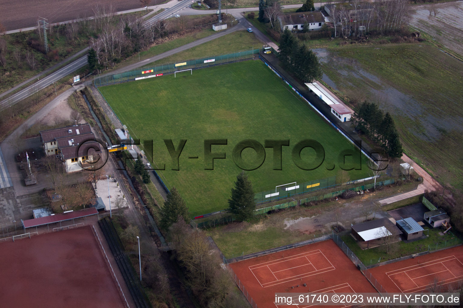 Luftaufnahme von Zeiskam Sportplätze im Bundesland Rheinland-Pfalz, Deutschland