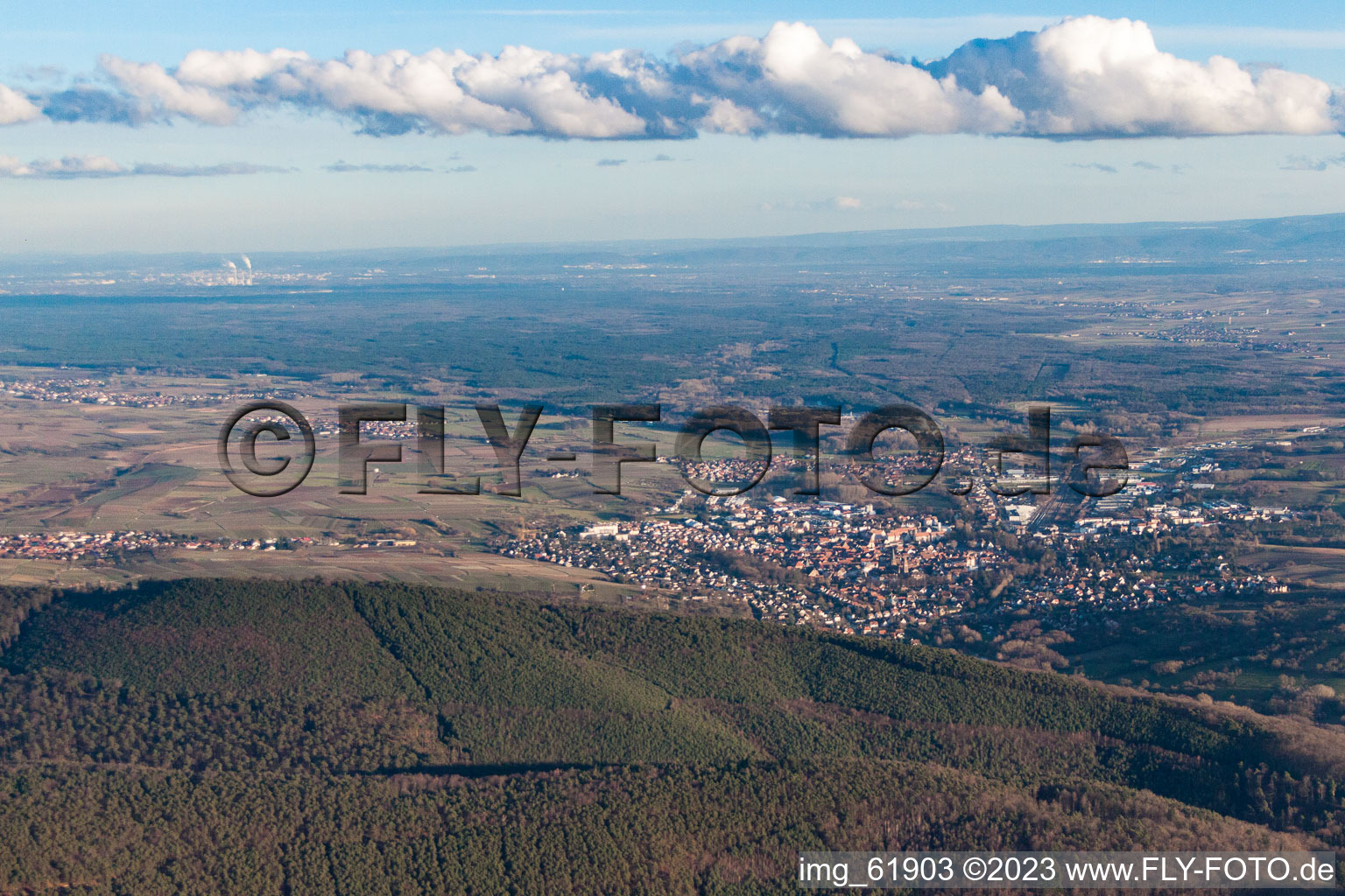 Luftbild von Wissembourg von Westen im Bundesland Bas-Rhin, Frankreich