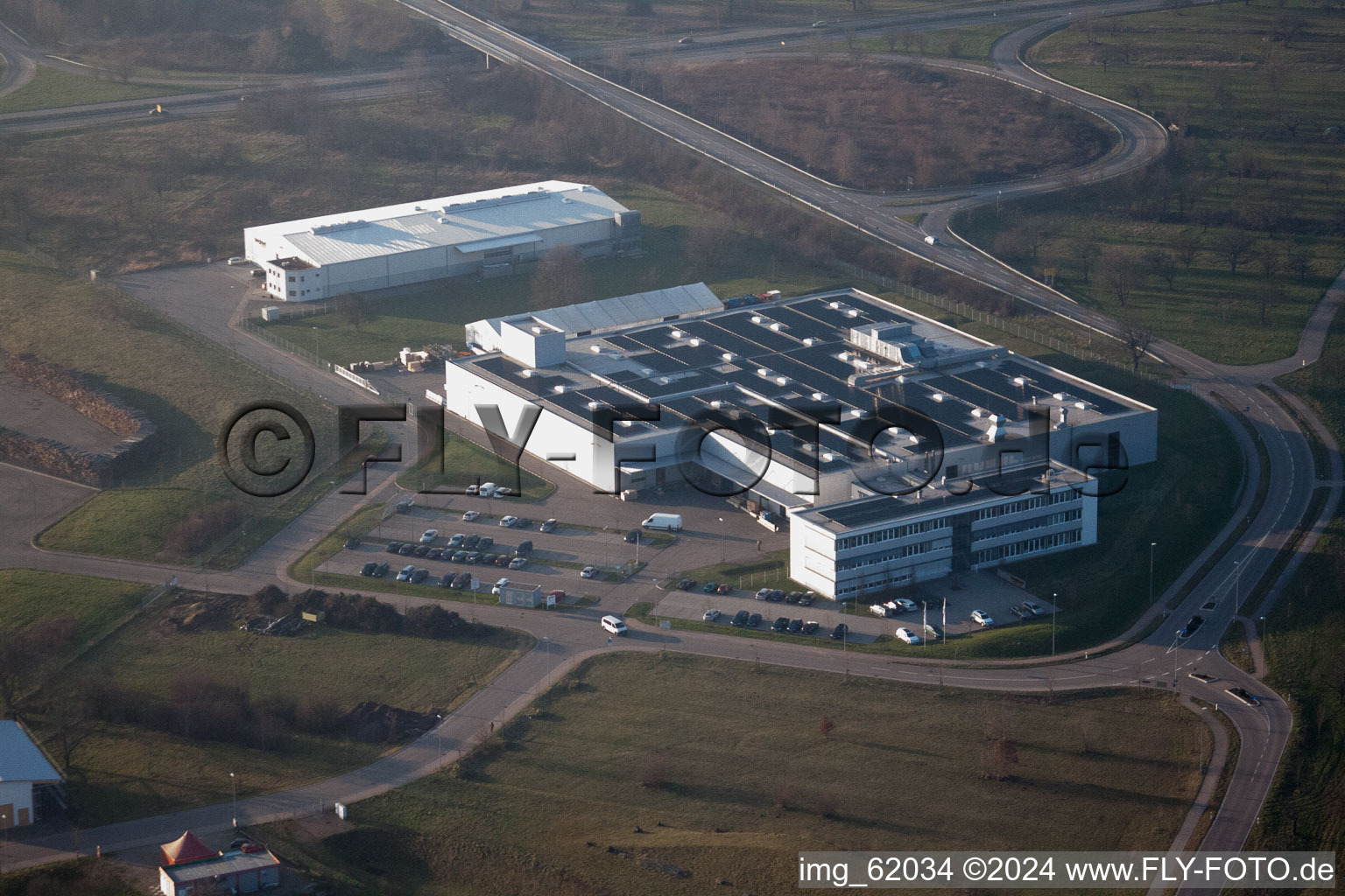 Luftbild von Technische Anlagen im Industriegebiet Spanplattenwerk in Bischweier im Bundesland Baden-Württemberg, Deutschland