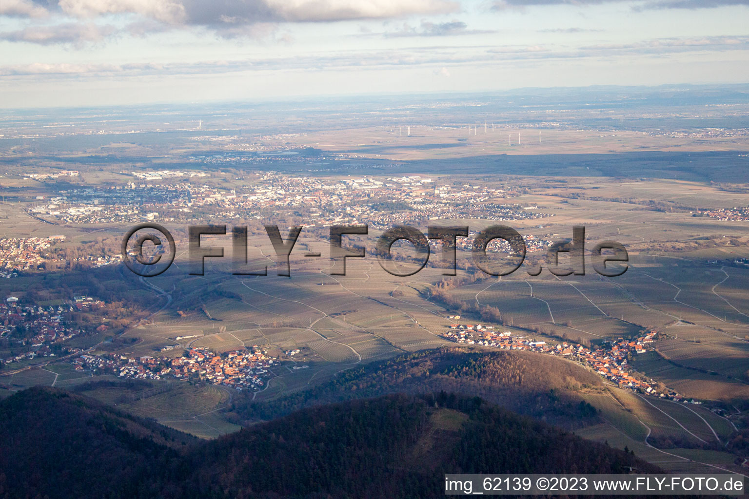 Luftaufnahme von Landau von Westen in Landau in der Pfalz im Bundesland Rheinland-Pfalz, Deutschland
