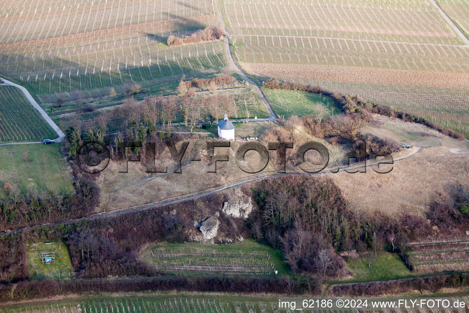 Kleine Kalmit in Ilbesheim bei Landau in der Pfalz im Bundesland Rheinland-Pfalz, Deutschland aus der Luft betrachtet