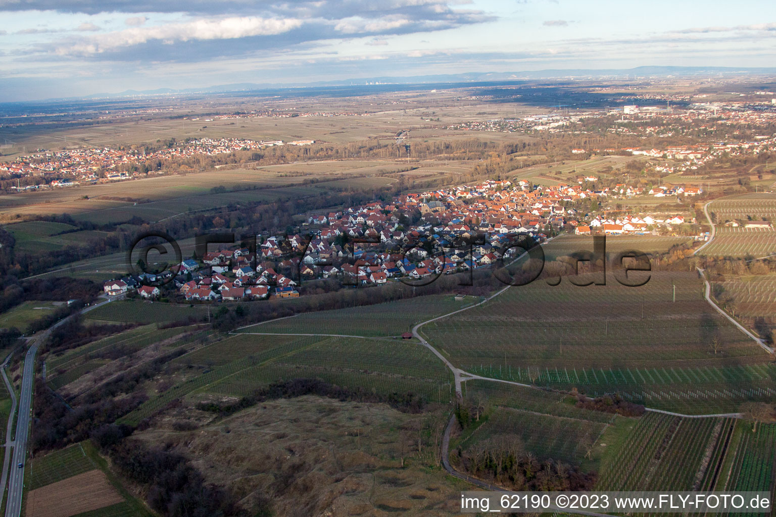 Ortsteil Arzheim in Landau in der Pfalz im Bundesland Rheinland-Pfalz, Deutschland von einer Drohne aus