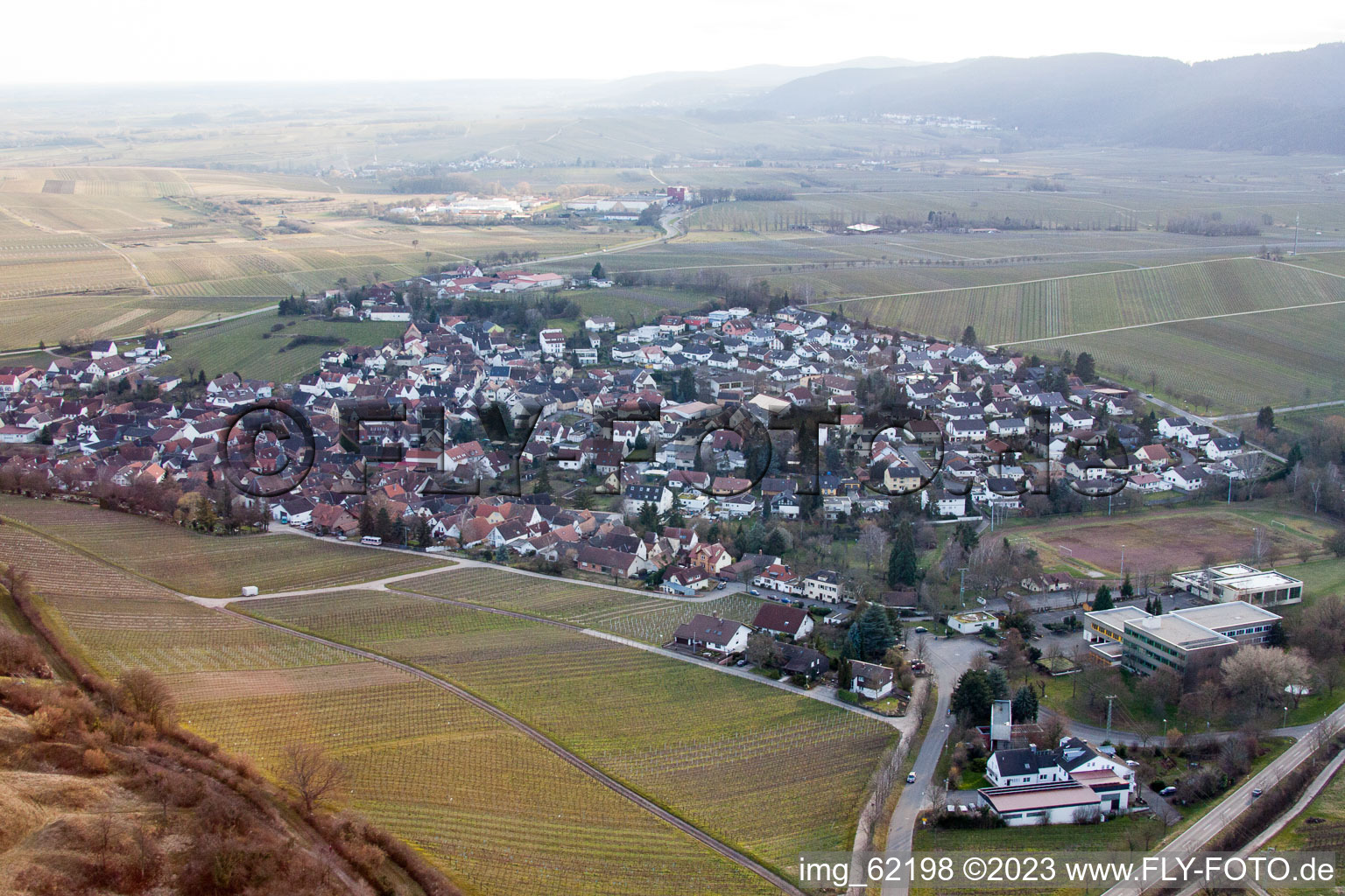 Ilbesheim bei Landau in der Pfalz im Bundesland Rheinland-Pfalz, Deutschland vom Flugzeug aus