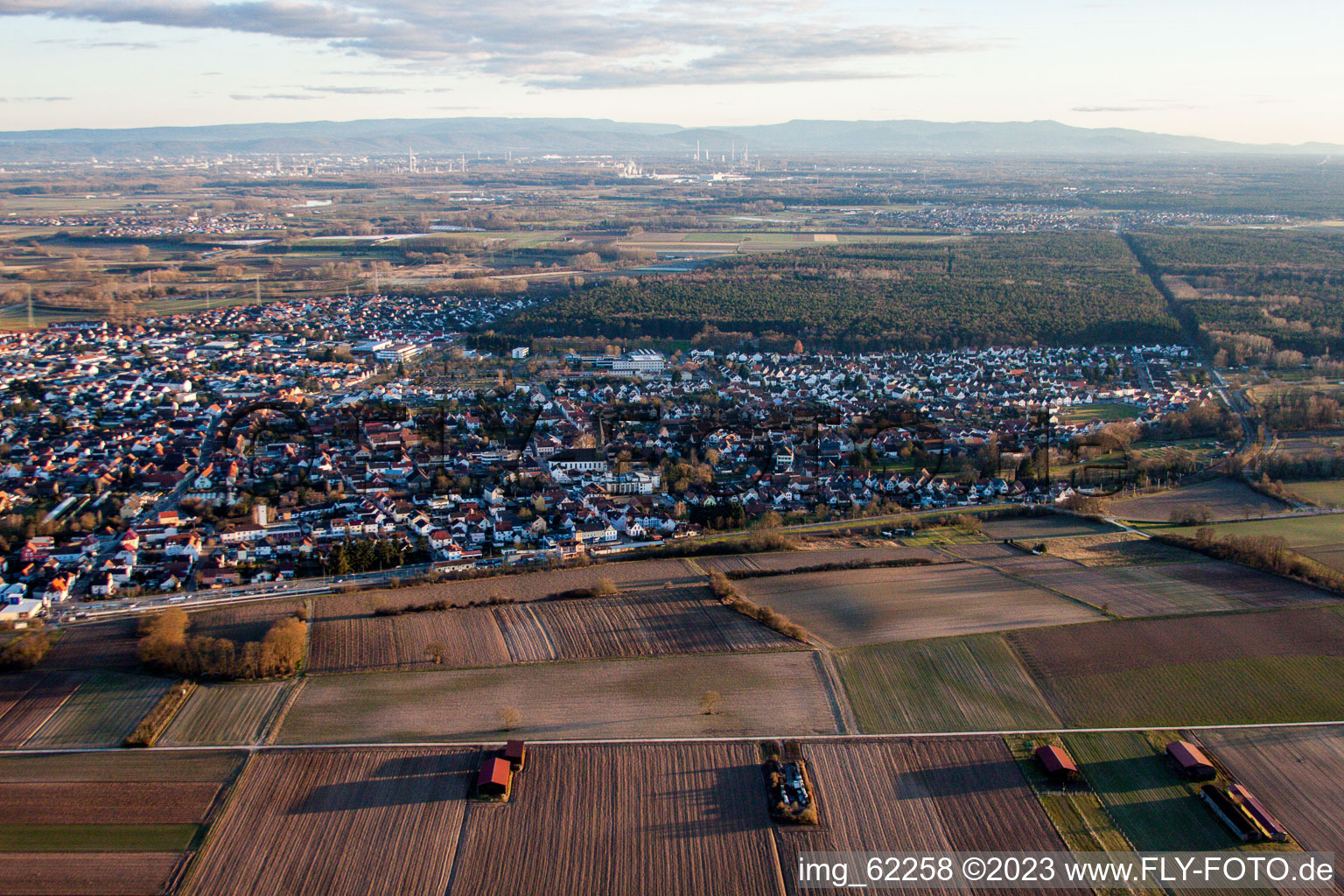 Luftbild von Rülzheim im Bundesland Rheinland-Pfalz, Deutschland