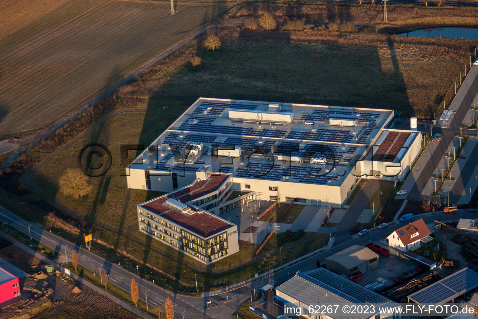 Rülzheim, Gewerbegebiet Nord im Bundesland Rheinland-Pfalz, Deutschland von einer Drohne aus