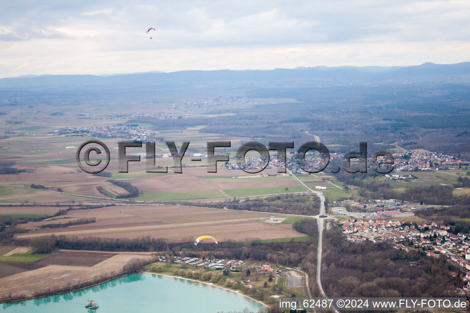 Drohnenbild von Lauterbourg im Bundesland Bas-Rhin, Frankreich