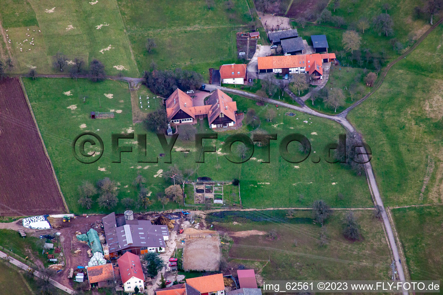 Luftbild von Rimmelsbacher Hof im Ortsteil Völkersbach in Malsch im Bundesland Baden-Württemberg, Deutschland