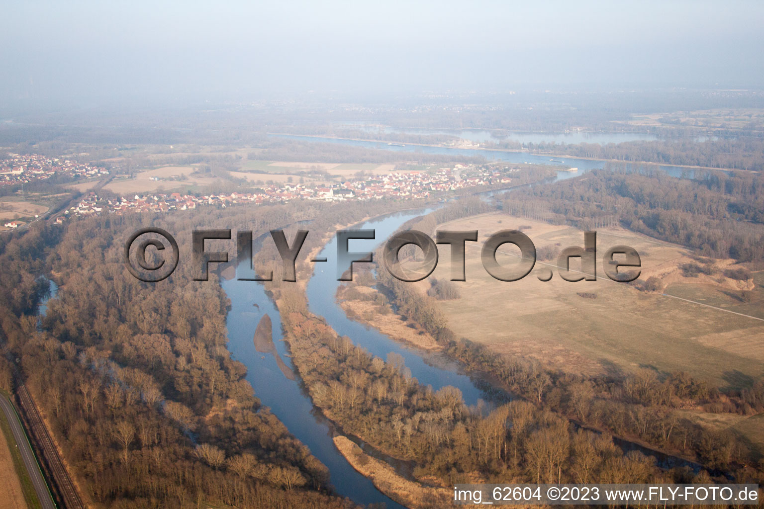 Munchhausen im Bundesland Bas-Rhin, Frankreich von der Drohne aus gesehen
