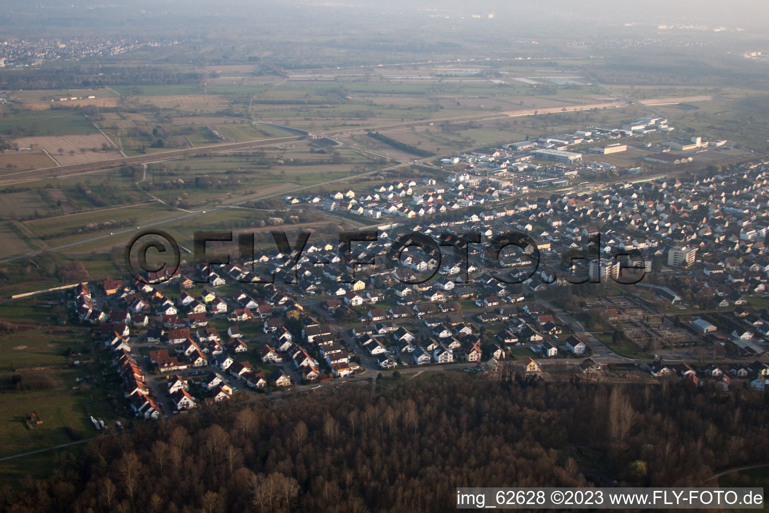 Ötigheim im Bundesland Baden-Württemberg, Deutschland von einer Drohne aus