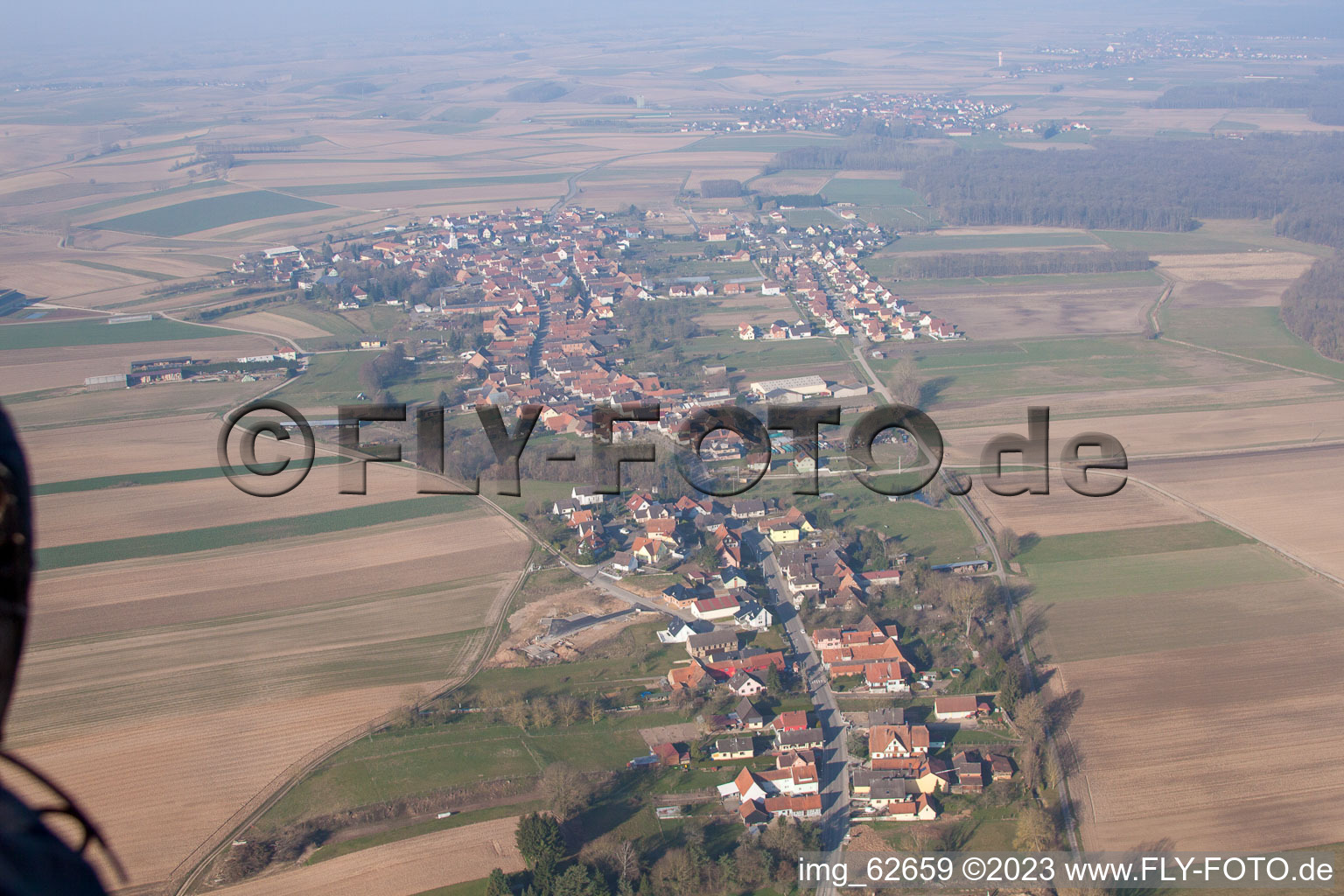 Scheibenhard im Bundesland Bas-Rhin, Frankreich von einer Drohne aus