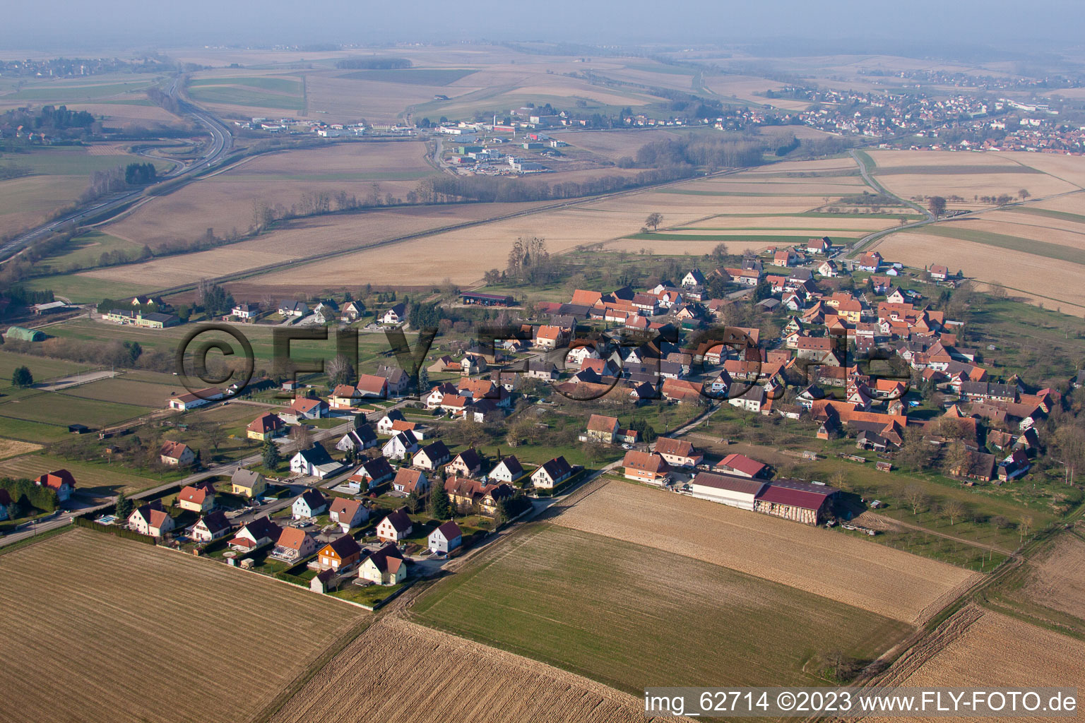 Hermerswiller im Bundesland Bas-Rhin, Frankreich von oben
