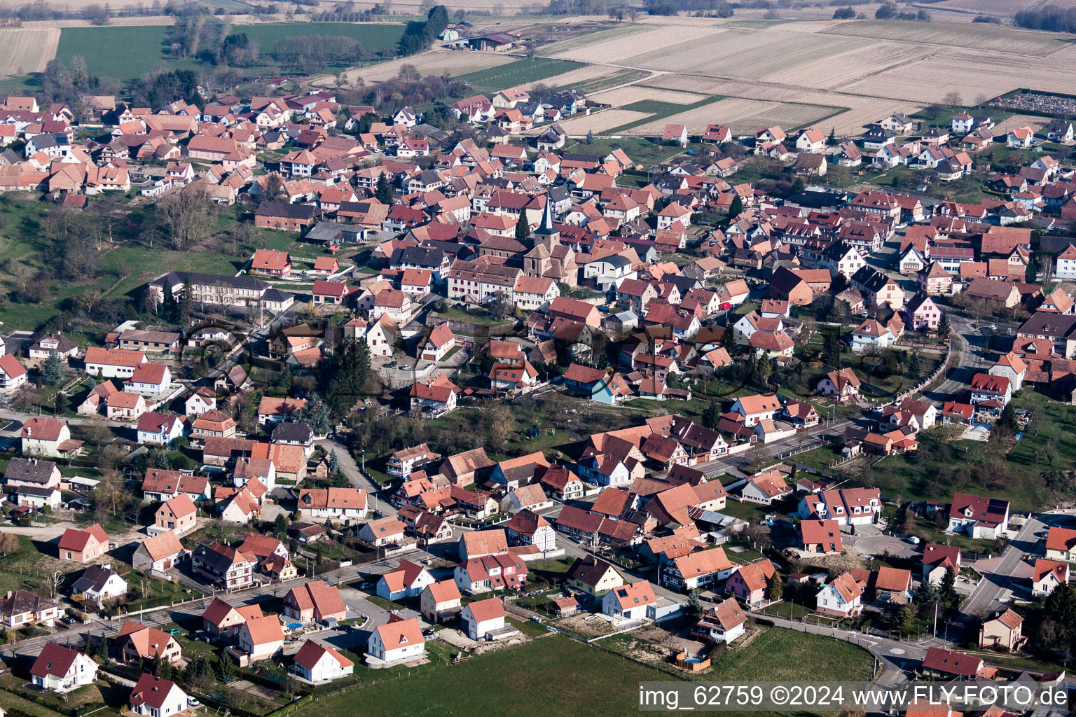 Dorf - Ansicht in Surbourg in Grand Est im Bundesland Bas-Rhin, Frankreich