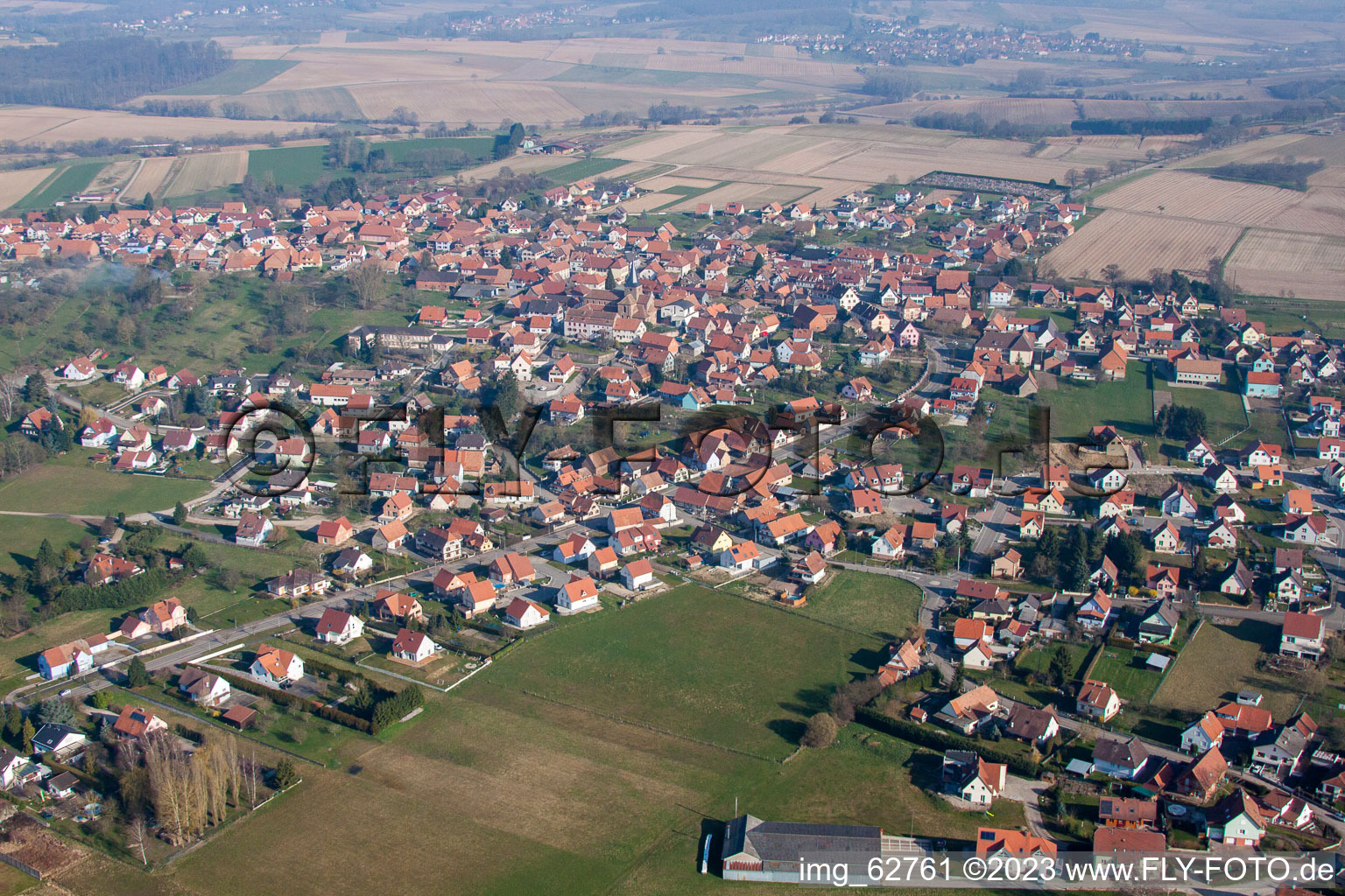 Surbourg im Bundesland Bas-Rhin, Frankreich aus der Drohnenperspektive