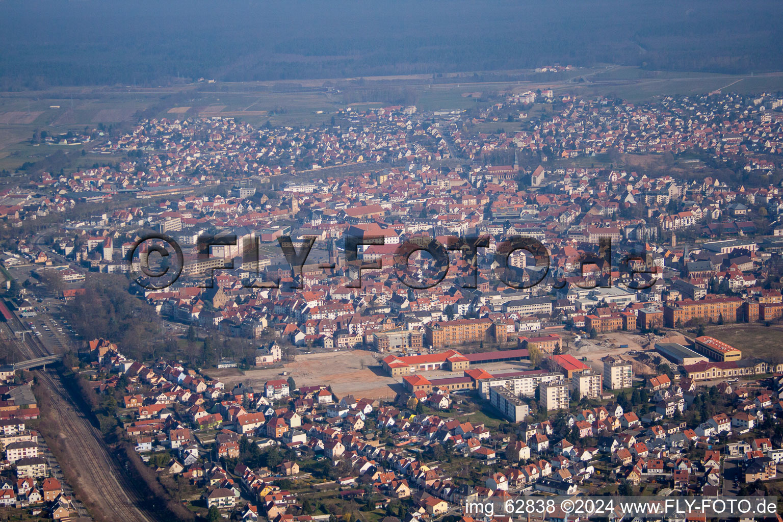 Drohnenaufname von Haguenau im Bundesland Bas-Rhin, Frankreich