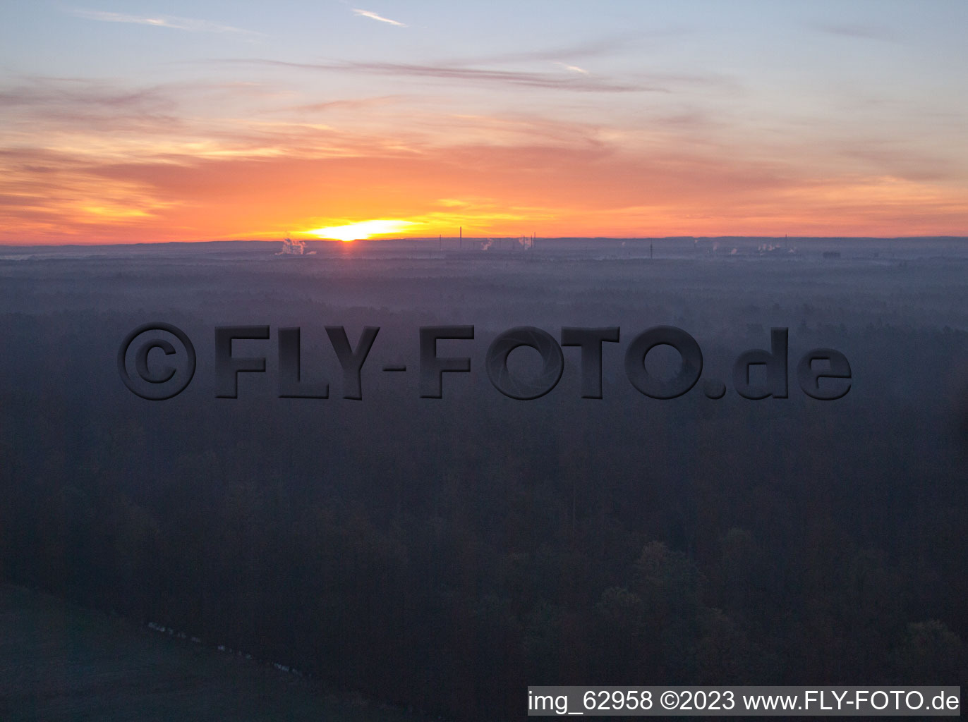 Minfeld, Otterbachtal im Bundesland Rheinland-Pfalz, Deutschland vom Flugzeug aus