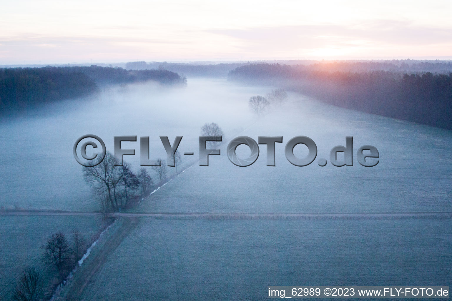 Minfeld, Otterbachtal im Bundesland Rheinland-Pfalz, Deutschland aus der Luft