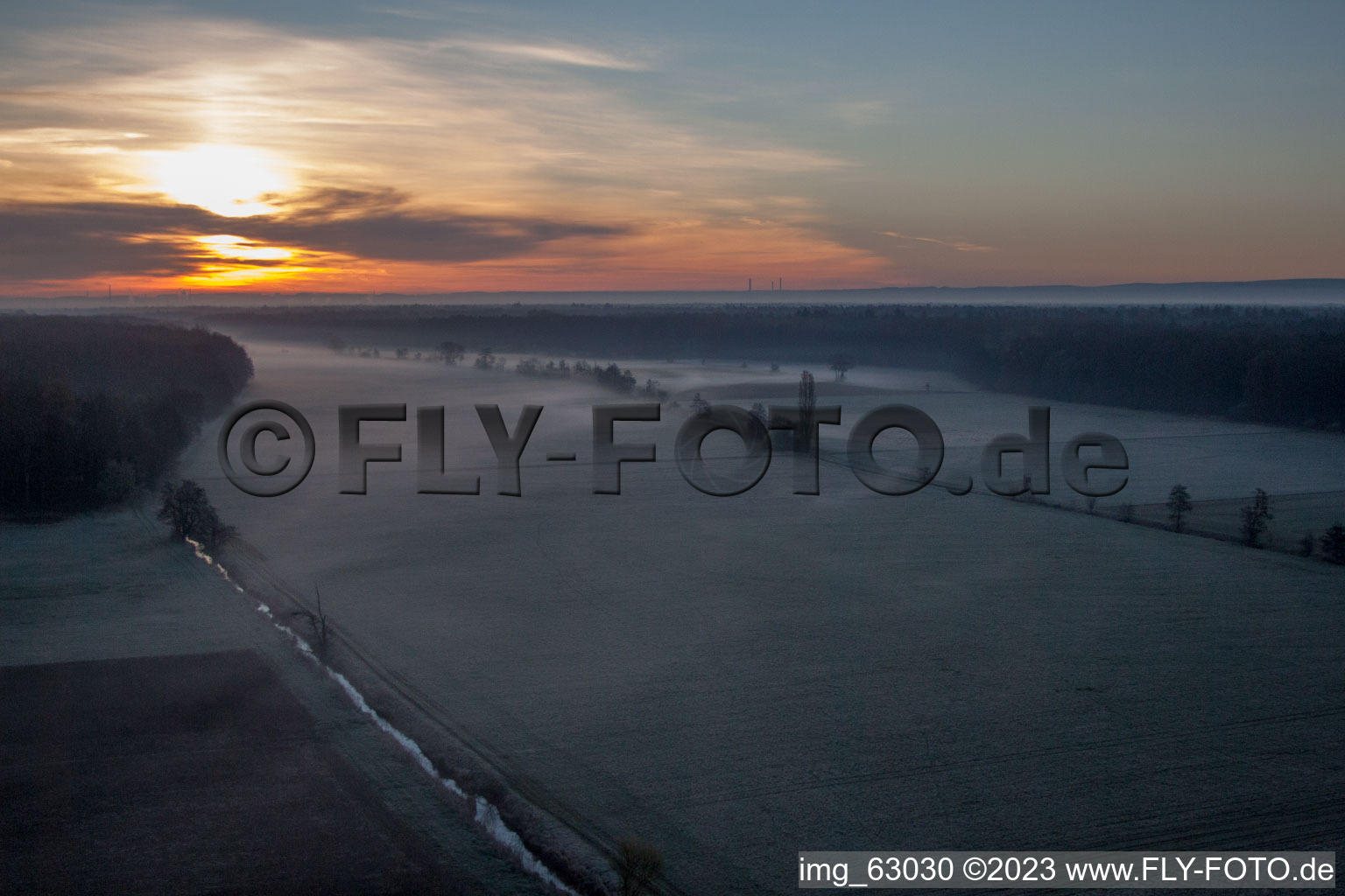 Minfeld, Otterbachtal im Bundesland Rheinland-Pfalz, Deutschland von einer Drohne aus