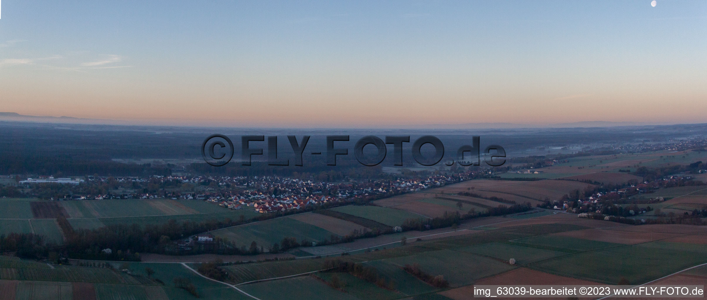 Ortsteil Schaidt in Wörth am Rhein im Bundesland Rheinland-Pfalz, Deutschland aus der Drohnenperspektive